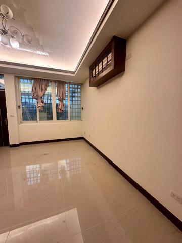 長聖油漆 - 全室油漆粉刷/踢腳板粉刷