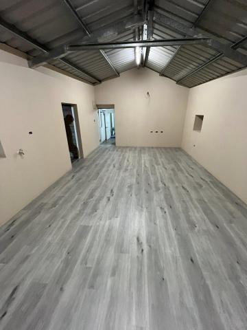 長聖油漆 - 6.5ML卡扣式地板鋪設