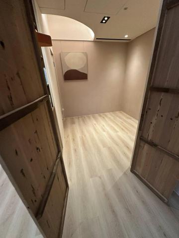 長聖油漆 - 6.5ML卡扣式地板鋪設