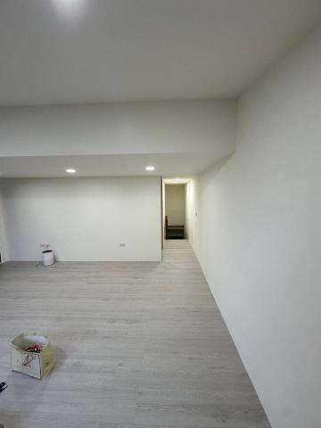 長聖油漆 - 式內牆面油漆粉刷/木作天花板油漆/卡扣式地板鋪設