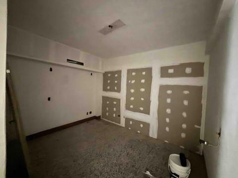 綵湸油漆工程 - 