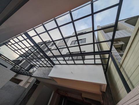 泰成工程行 - 採光罩