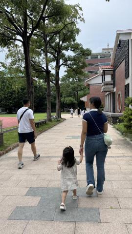 Chlo&eacute; - 我開學前家人陪我下南部搬宿舍，妹妹說一定要跟著一起下來