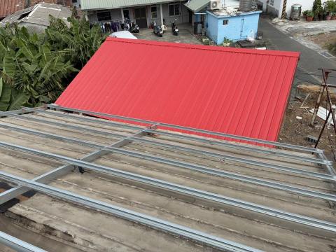 泰成工程行 - 鐵皮屋