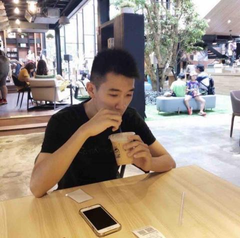 提供電路板服務的專家李偉佑