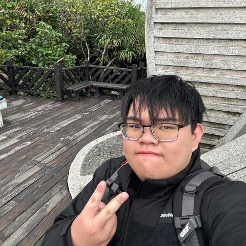 提供信義區服務的專家顏品翊