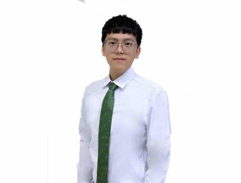 提供sbir範本服務的專家唐孟緯