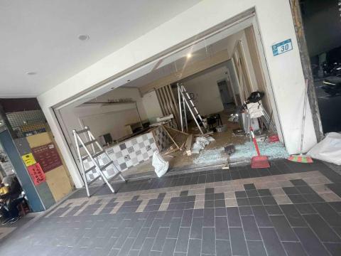 林明翰 - 店面拆除