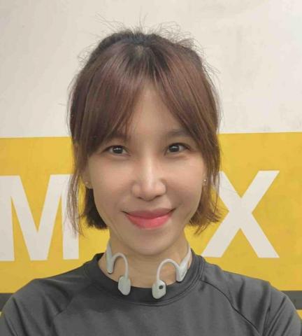 提供新店高中運動中心服務的專家Carol