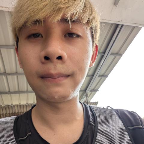 提供低壓灌注服務的專家黃子耀