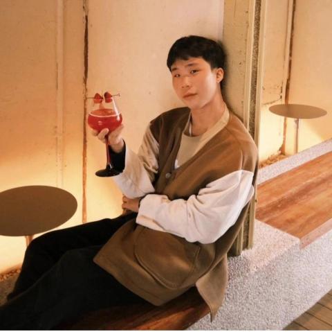 提供記帳士考古題服務的專家林來發