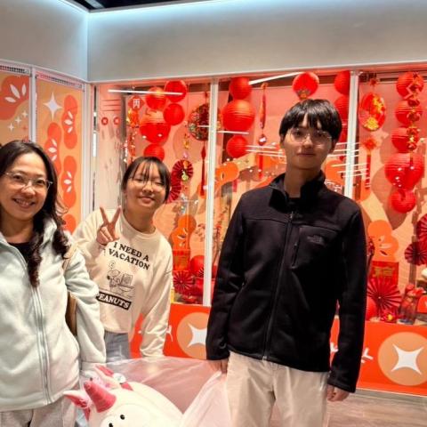 提供高中物理服務的專家呂尚穎