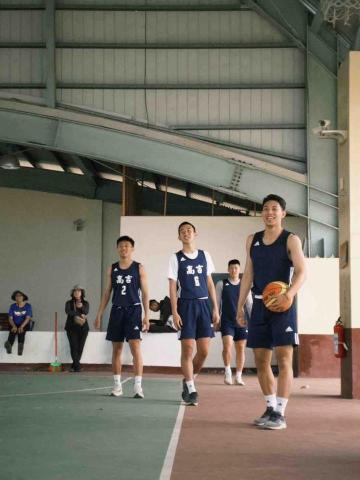 林靖瑱 - 偏鄉籃球教學經驗