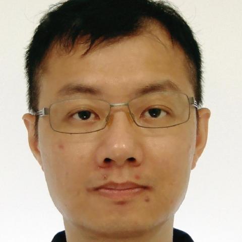 提供後台管理系統服務的專家陳俊達