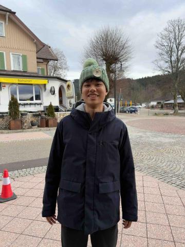 提供奧數題目小五服務的專家林冠廷