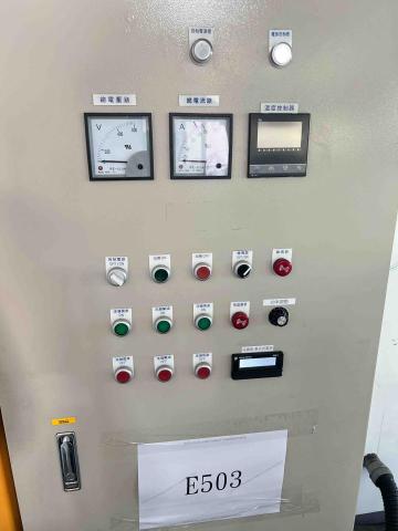 高雄銓安水電 - 電箱按鈕及錶頭配置