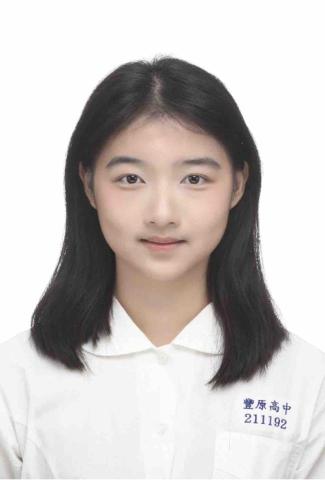 提供大提琴服務的專家廖昱婷