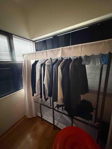 收納整理師 小寶 - 原西裝外套襯衫放置位置