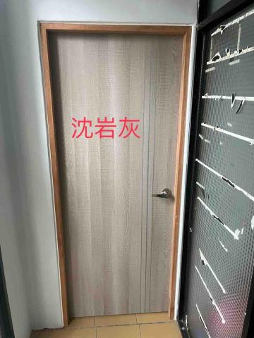 彭裕強 - 房間木門