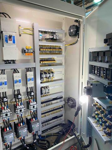 高雄銓安水電 - 控制箱設計及配線