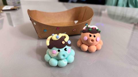 姚采伶 - 黏土課（作品範例）：章魚燒小精靈