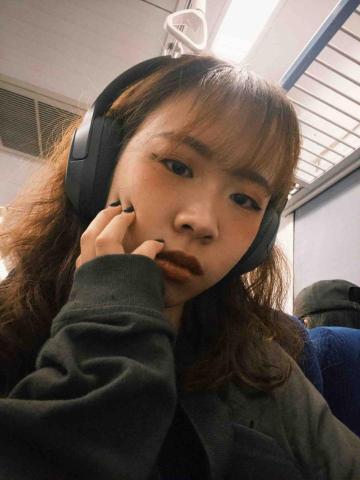 提供跳舞台中服務的專家陳靖文