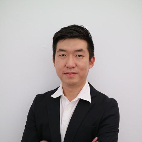 提供Shopify Wix Shopline架站服務的專家王委潤