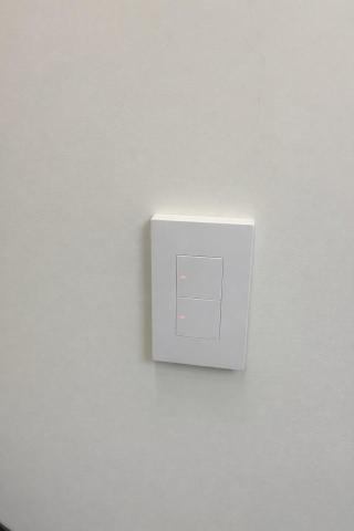 恆域科技數位有限公司 - 智慧開關安裝