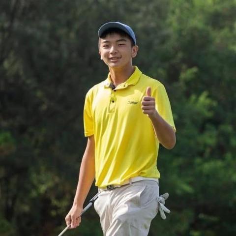 提供高爾夫服務的專家吳晏宇