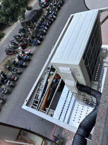 阿綱冷氣保養維修安裝 - 國際安裝加裝護欄