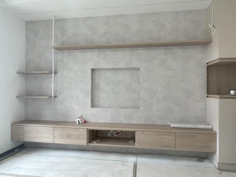 邱鎮平 - 電視主牆施作