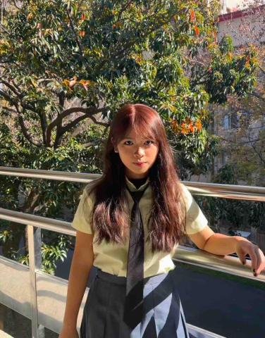 提供吉他店服務的專家鄭芷琳