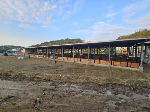 財溢鑫開發工程 陳先生 - 馬場馬廄施工