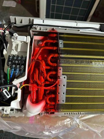 阿綱冷氣保養維修安裝 - 東元分離式內機防鏽處理