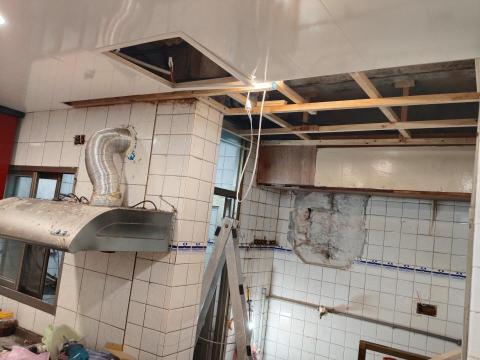 群勝水電工程 - 浴室廚房塑膠天花板工程