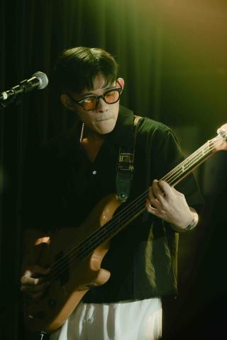 提供2024 siir服務的專家Kyle凱爾｜貝斯教學