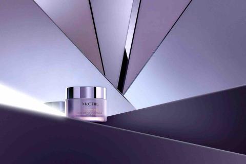 K.B.M Photography Studio - 保養品形象