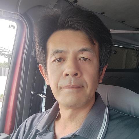 提供載貨服務的專家謝明憲