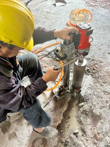 提供板材切割服務的專家林建成