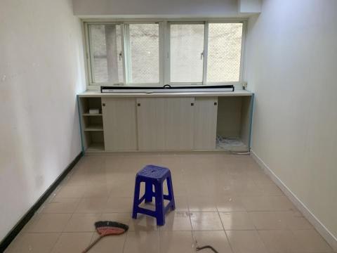 許淙閔 - 立面隔間牆