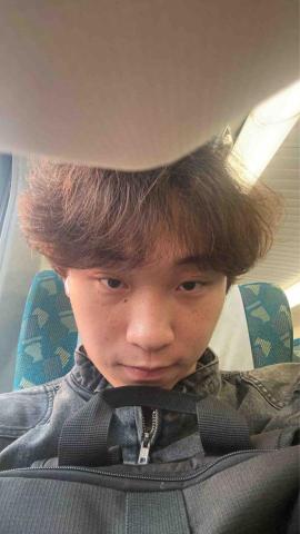 提供奧數教材服務的專家林品侑