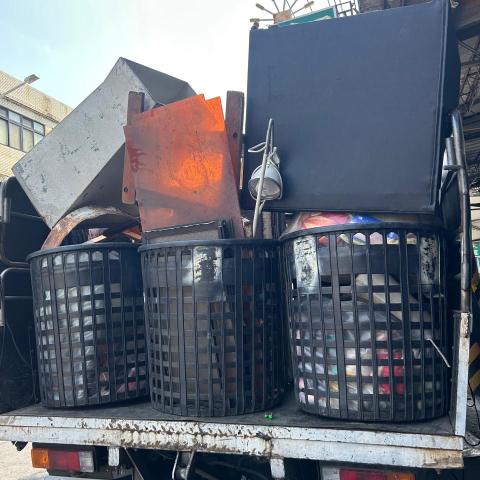 提供雨傘回收服務的專家八貳搬家