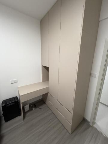 吳鴻鑫 - 衣櫃、小書桌