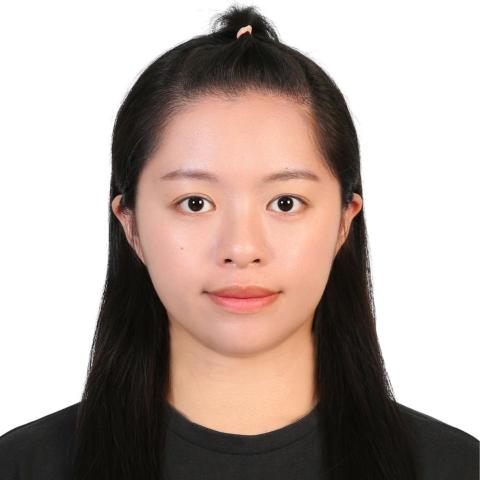 提供衣服收纳袋服務的專家Yi Wen Wang