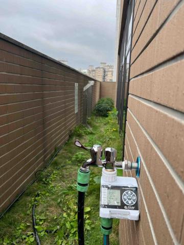 易樂企業社 - 長32米，寬80公分，每1.6米一顆噴頭