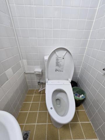 佳銓水電空調工程行 - 免治馬桶蓋插座延伸及安裝