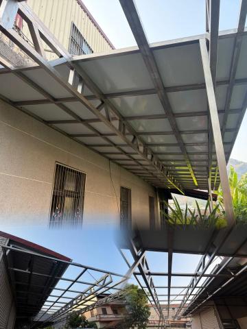 開鑫金屬工程 - 訂製不銹鋼採光罩含塑鋁板封板