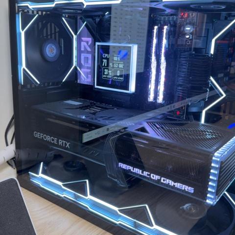 提供隨身碟救援亂碼服務的專家林敬堂