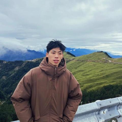 提供交貨便袋服務的專家周耘塵