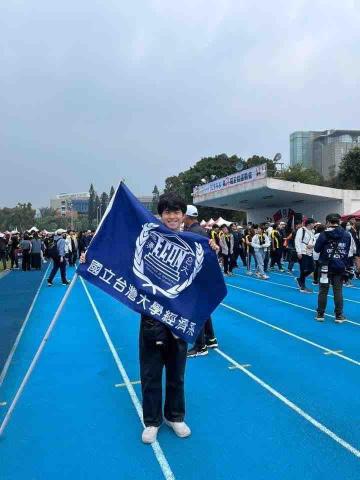 提供數學老師微積分服務的專家羅浚祐